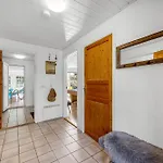14-person Pool House With Plenty Of Activity Options - 1031 * רינגקובינג