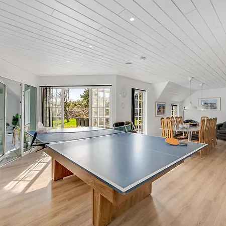 14-person Pool House With Plenty Of Activity Options - 1031 רינגקובינג