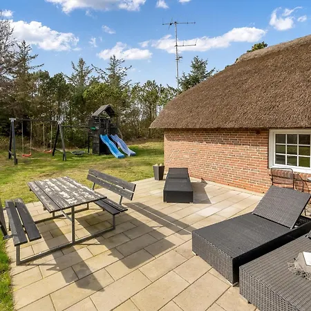 14-person Pool House With Plenty Of Activity Options - 1031 Casa vacanze
